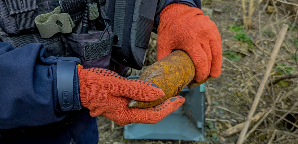Рятувальники Вінниччини знищили два артилерійські снаряди
