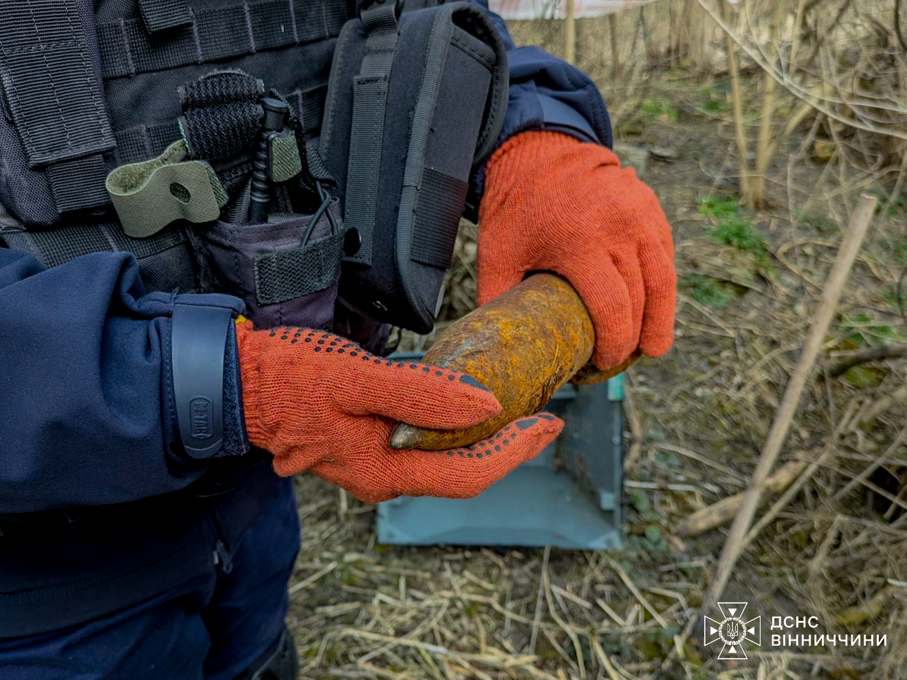 Рятувальники Вінниччини знищили два артилерійські снаряди