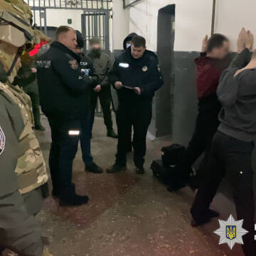 2jpg У Вінниці в’язні ошукували громадян по телефону на пів мільйона гривень