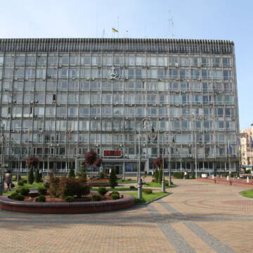 3669_1_2 У Вінниці розпочалася чергова сесія міськради: що розглядають депутати