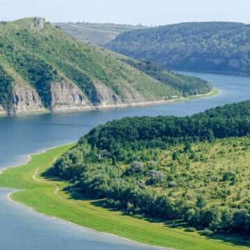 Дністер очистився: після ворожого удару в українській акваторії забруднення не фіксують