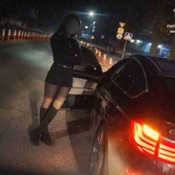 Вінницькі патрульні виявили нетверезу водійку за кермом BMW