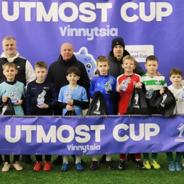 Команда ДЮСШ «Нива» 2016 виграла Winter Utmost Cup: футболістів підтримує Андрій Опанасюк