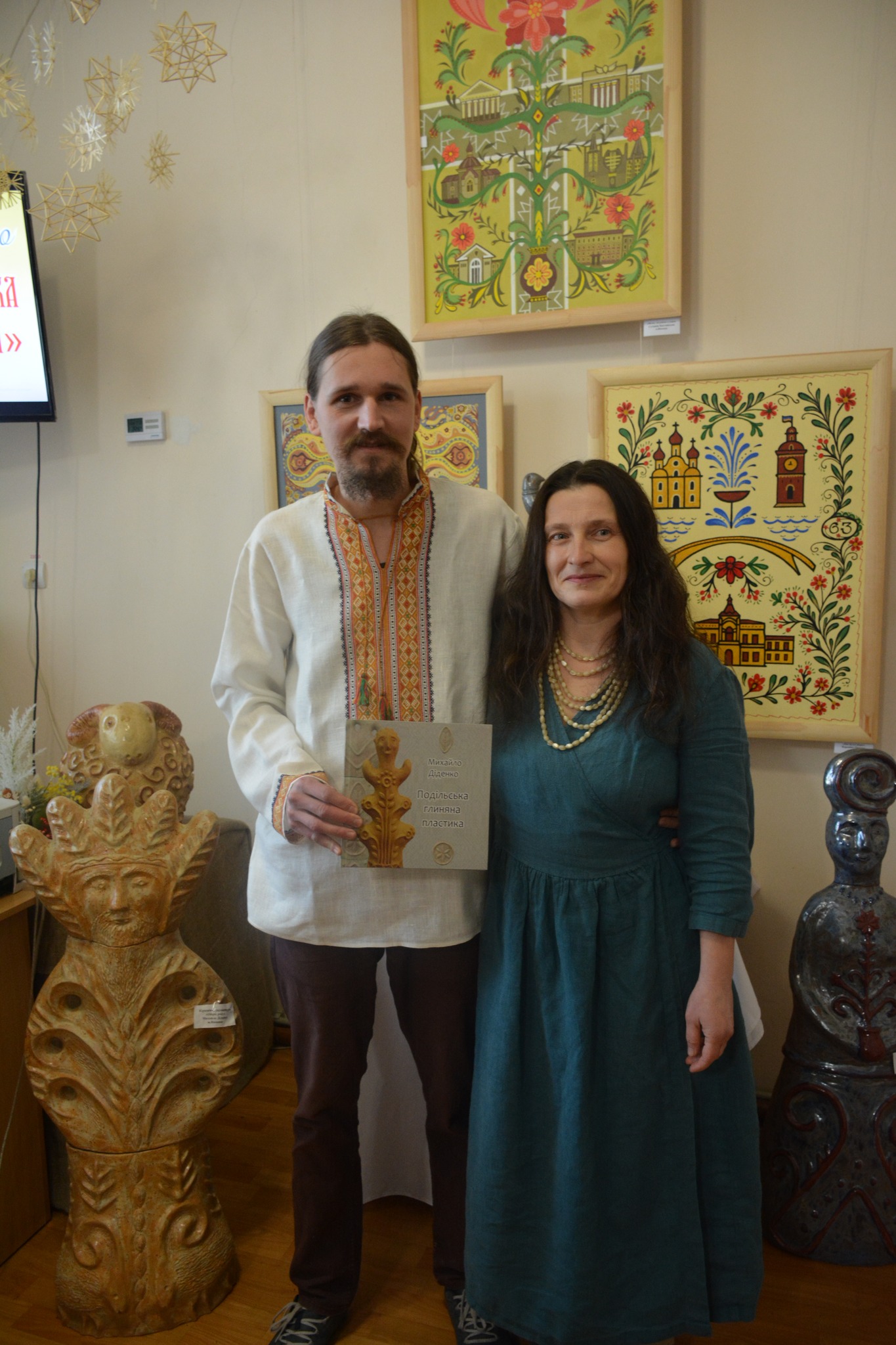 Відродження традицій у глині: майстер Михайло Діденко представив результати президентського гранту