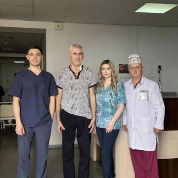 100% перекриття судини — нуль ускладнень: вінницькі хірурги врятували “критичного” пацієнта