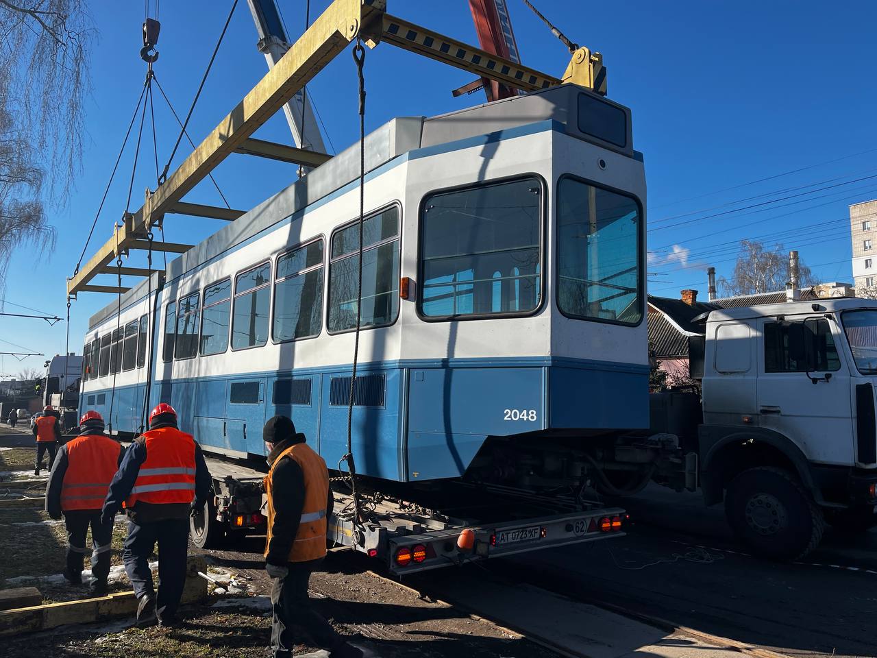 До Вінниці прибув ще один швейцарський трамвай Tram 2000