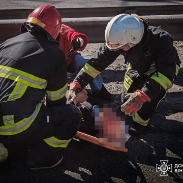 648736132_1407343678071851_859295097033714041_n ДТП у Немирівській громаді: водія викинуло з авто