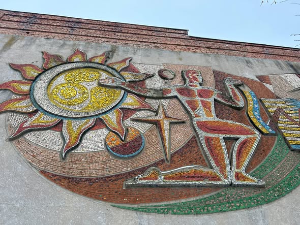 Мозаїка на проспекті Юності стала пам’яткою культурної спадщини Вінниці