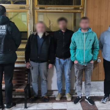 У Могилеві-Подільському прикордонники зупинили схему «кадрового експорту» за кордон