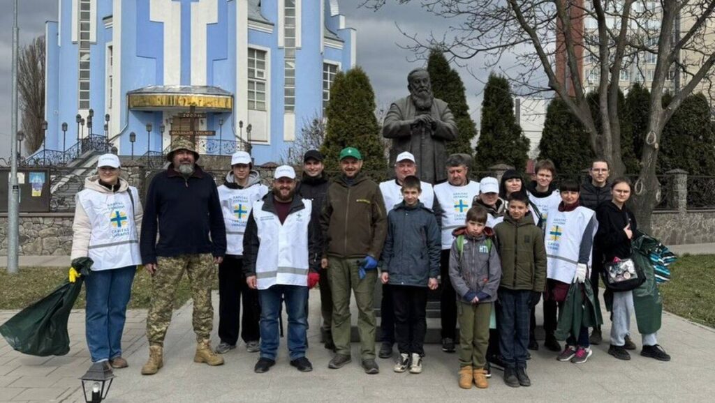 Вінницькі пластуни провели масштабну толоку