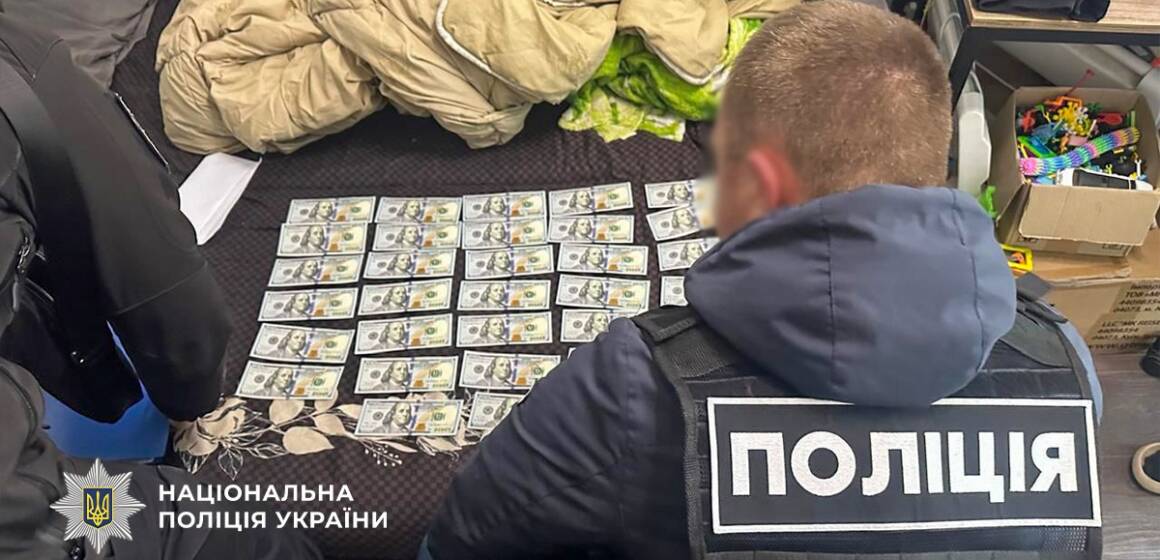 За 10 тис. доларів вінничанин оформляв фіктивну «групу»