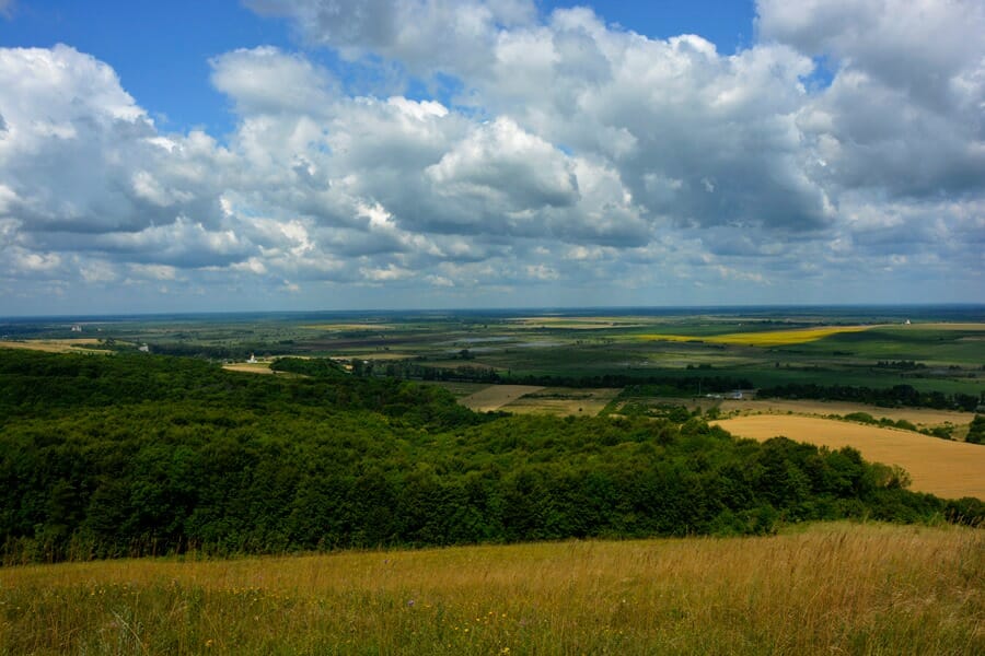 Землі Трипільського поселення «подарували»: на Вінниччині викрили земельну махінацію