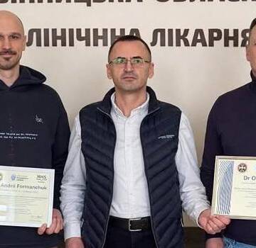 a4c39f14d6013f38648d27e20251884d Вінницькі хірурги переймали досвід у провідних клініках Великої Британії