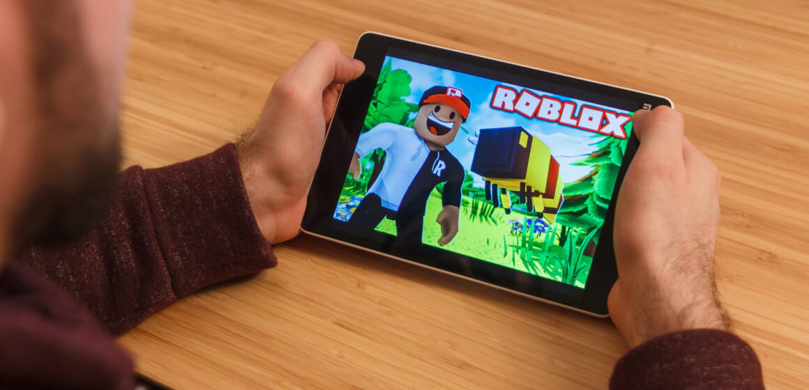 «Або контроль 24/7, або видаляйте»: розробник Roblox шокував заявою про безпеку дітей на платформі