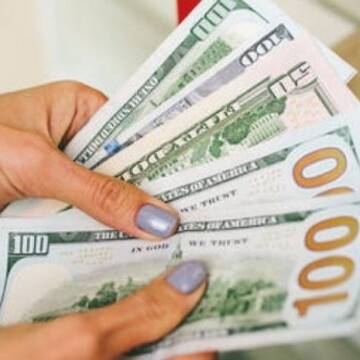 Курс валют на 20 березня: долар знову йде вгору, євро продовжує падіння