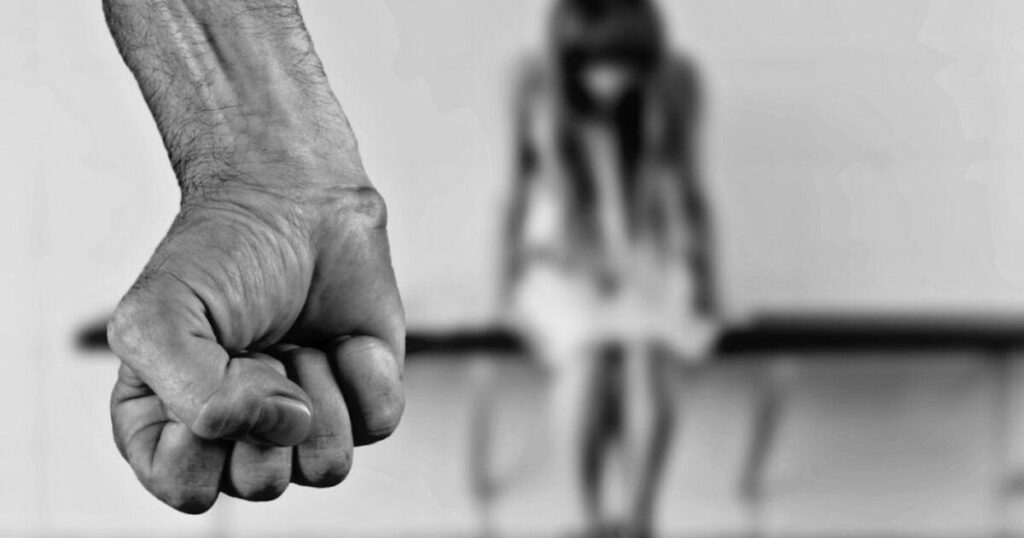 Майже 500 вінничан перебувають на профілактичному обліку поліції за вчинення домашнього насильства