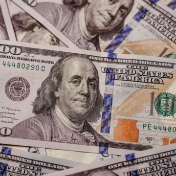 dollar-pexels Нацбанк оновив курс валют на 4 березня: долар різко зріс, євро та злотий подешевшали