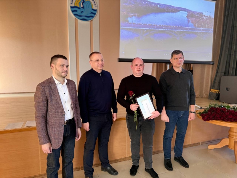 У Вінниці комунальників привітали з професійним святом