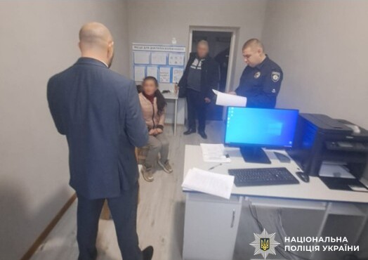 У Тульчинському районі судитимуть жінку, яка напала з ножем на 12-річну дівчинку