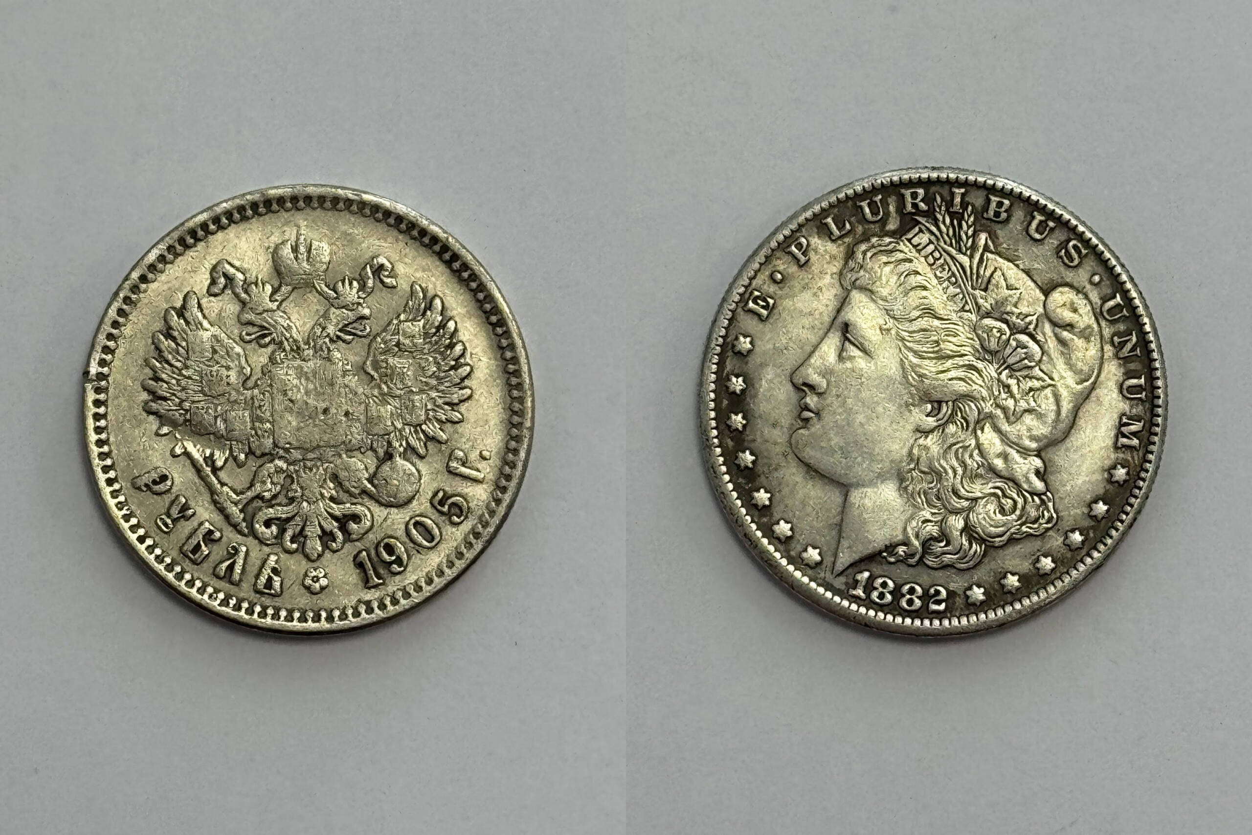 П’ять старовинних монет вилучили у іноземця вінницькі прикордонники