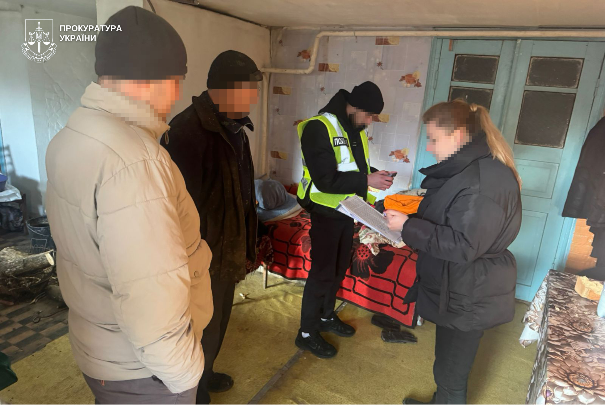 Примушували фасувати зерно та копати могили: оголошено нові підозри