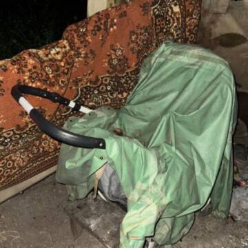 На Вінниччині арештовано батьків, які закопали немовля на смітнику