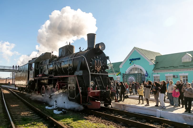Туристів запрошують на весняну подорож Гайворонською вузькоколійкою