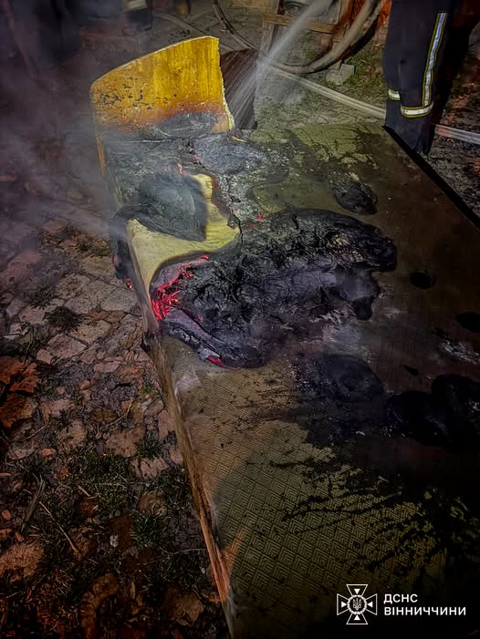 У Хмільнику чоловік ледь не згорів заживо у власному ліжку