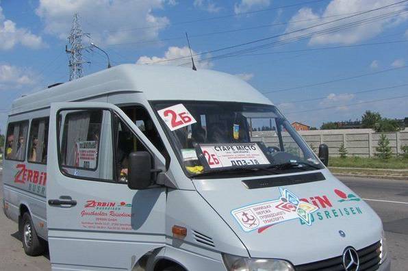 Проїзд у маршрутках Вінниці може подорожчати: що відомо про нові тарифи