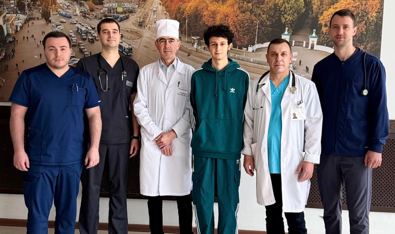 У Вінниці виписали юнака, який зазнав важких поранень під час атаки 24 березня