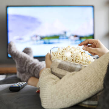 Кінопрем’єри весни-2026: повернення Міранди Прістлі та фаворити Канн