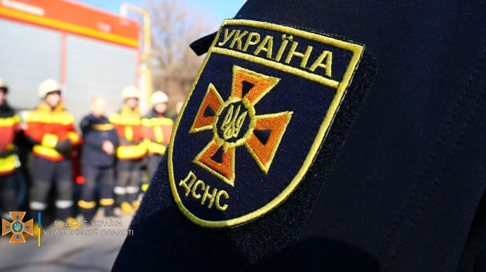 Кілька днів не виходила на зв’язок: у Вінниці рятувальники допомогли непритомній жінці