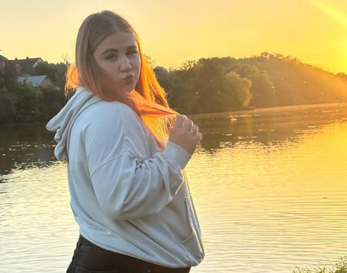 УВінниці розшукують 16-річну дівчину: прикмети зниклої