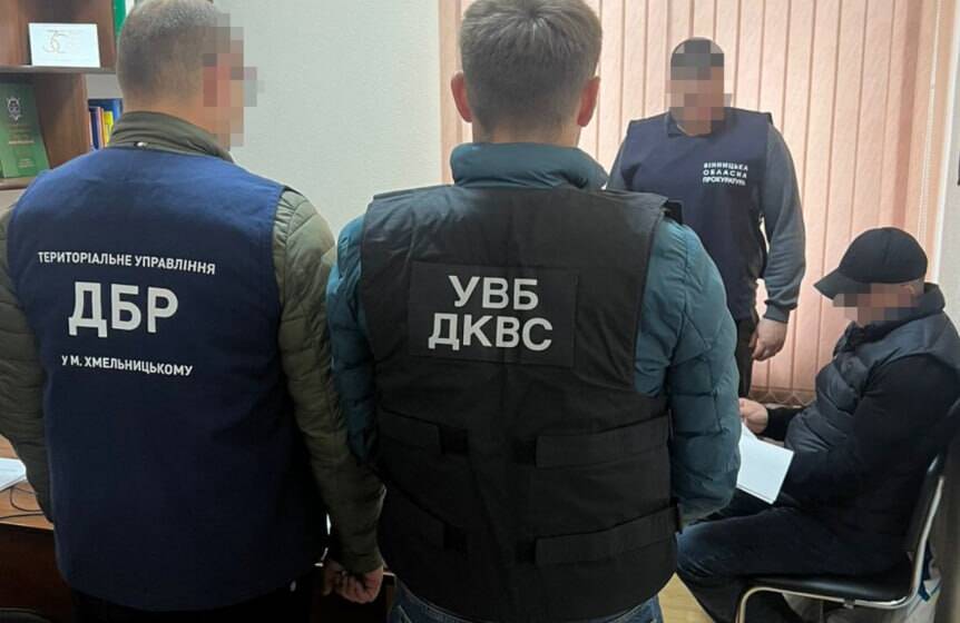 «Золоті премії»: начальника колонії на Вінниччині судитимуть за привласнення 400 тисяч гривень