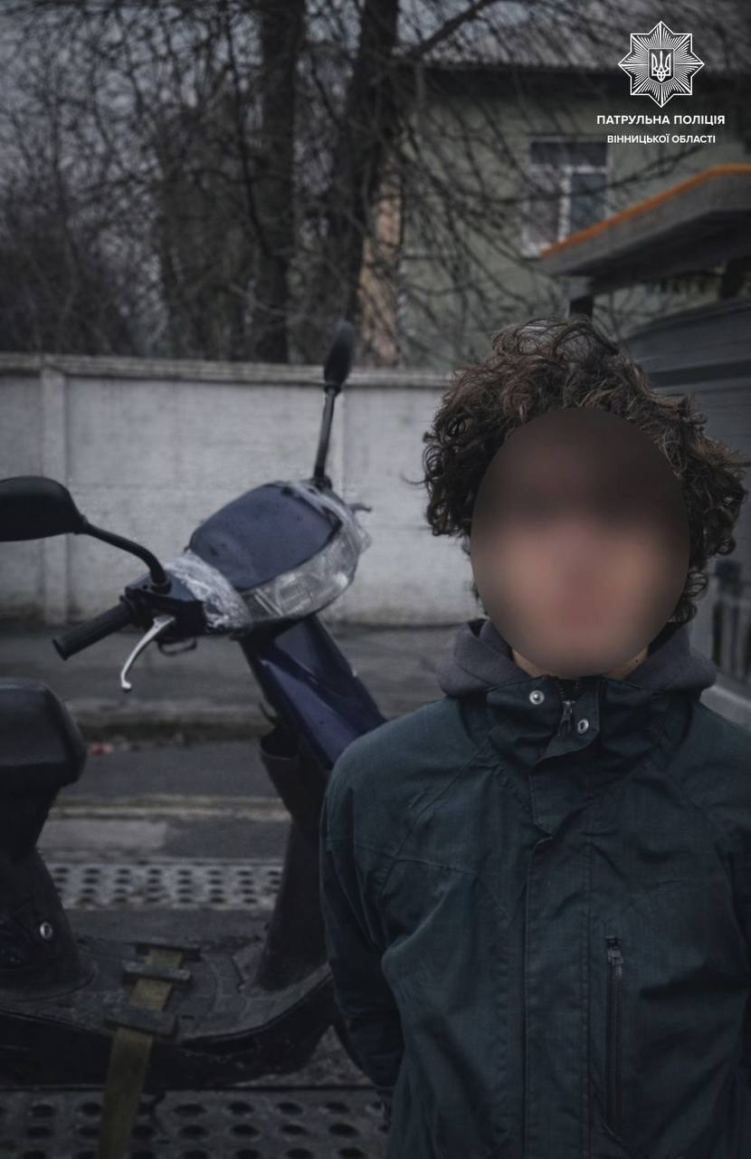 Без прав та реєстрації: у Вінниці поліція вилучила скутер у неповнолітнього порушника