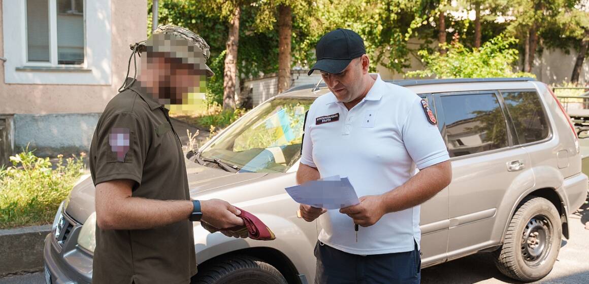 Сім автівок, багі та відновлена техніка: як «Муніципальна варта» Вінниці допомагає Силам оборони