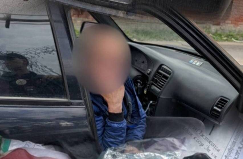 Вінницькі патрульні виявили ймовірні наркотики у нетверезого водія