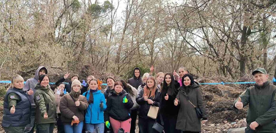 У Вінниці провели прибирання узбережжя Південного Бугу
