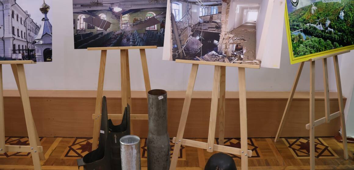 У Вінниці відкрили виставку про зруйновану спадщину Святогірського заповідника