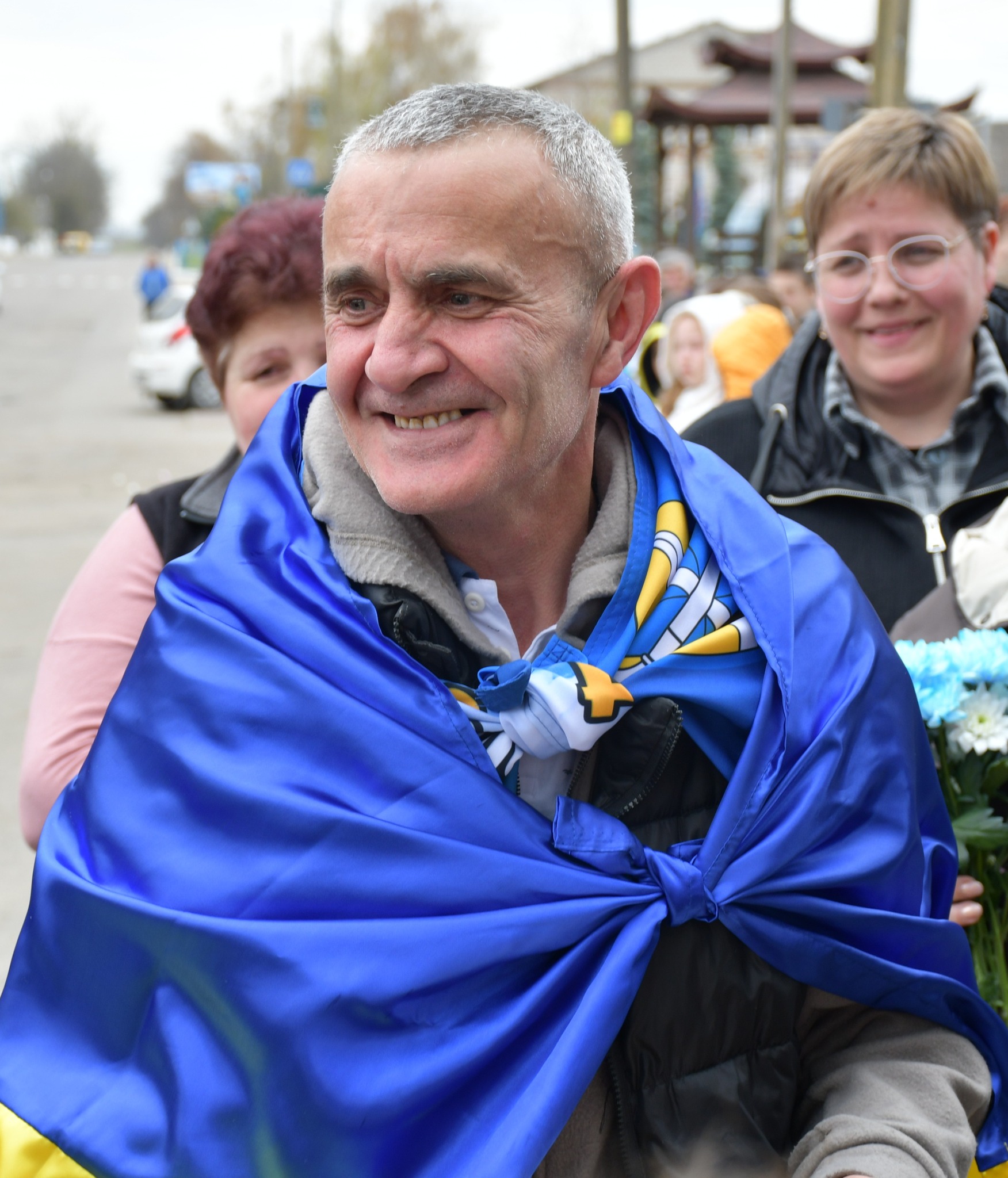 До Четвертинівки з полону повернувся захисник Михайло Галицький