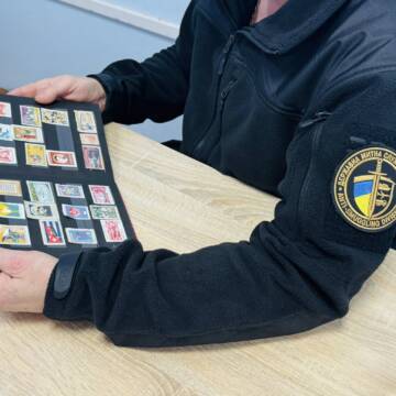 88 марок із В’єтнаму: на Вінниччині завадили вивезенню цінної колекції за кордон