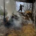 Дитяча гра з вогнем спричинила пожежу на Вінниччині: згорів сіновал