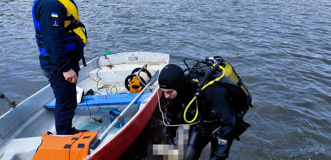 В Ободівській громаді водолази підняли з дна тіло 25-річного потопельника