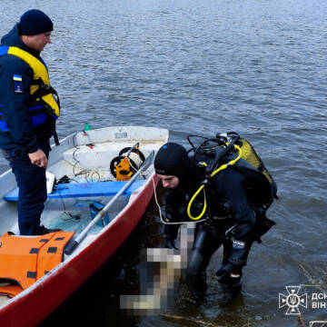 В Ободівській громаді водолази підняли з дна тіло 25-річного потопельника