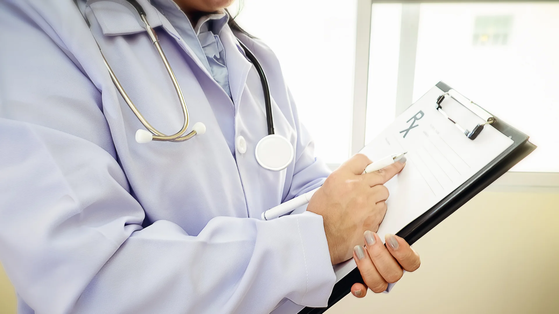 У громаді на Вінниччині медикам пропонують 100 тисяч гривень фінансової підтримки