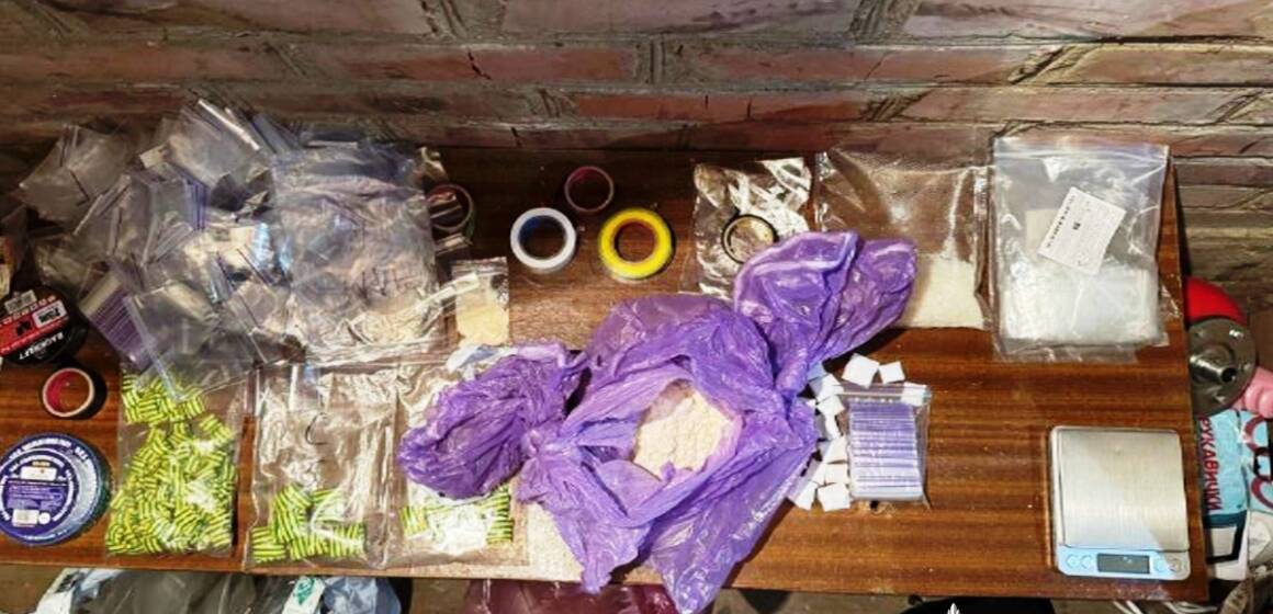 У Вінниці викрили розповсюджувача наркотиків із великим запасом амфетаміну