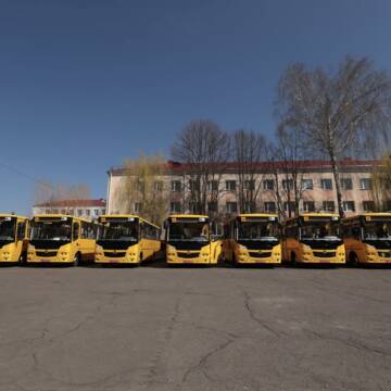 Ще більше можливостей для учнів: громади Вінниччини отримали нові автобуси