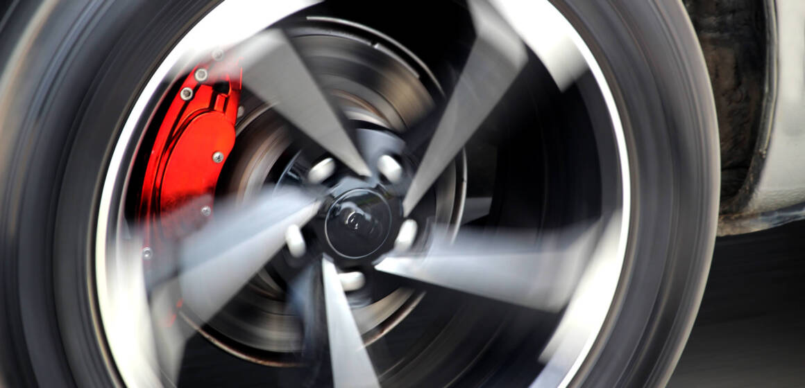 Як форма та конструкція дисків впливають на охолодження гальмівної системи: практичні нюанси