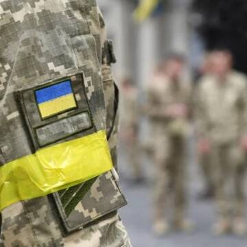 У Верховній Раді зареєстровано законопроєкти щодо продовження воєнного стану і мобілізації