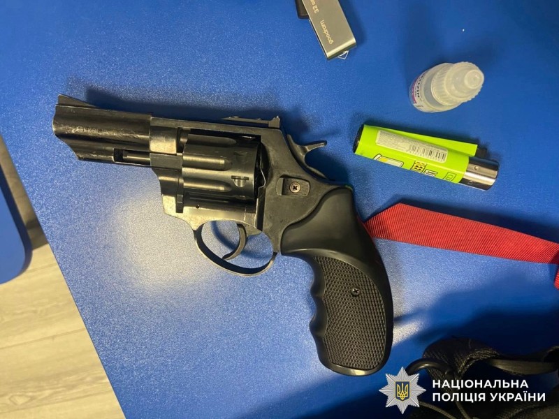 У Вінниці затримали 16-річного підлітка, який стріляв у перехожого